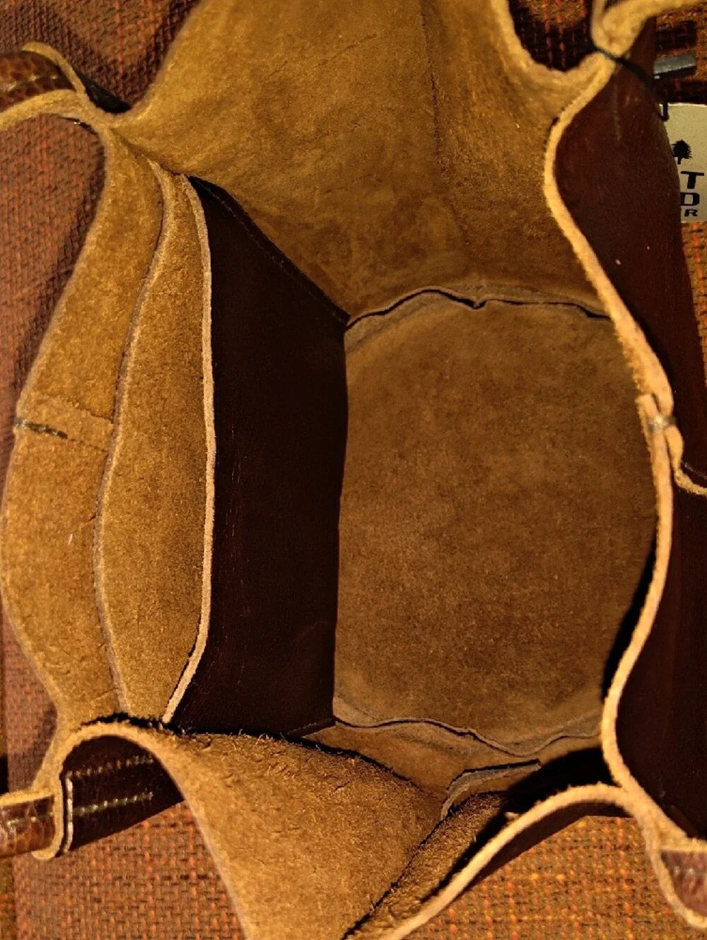 Portland Leather 'Almost Perfect' Devan Bucket Tote In Coldbrew (Classic Size) - Picture 6 of 8